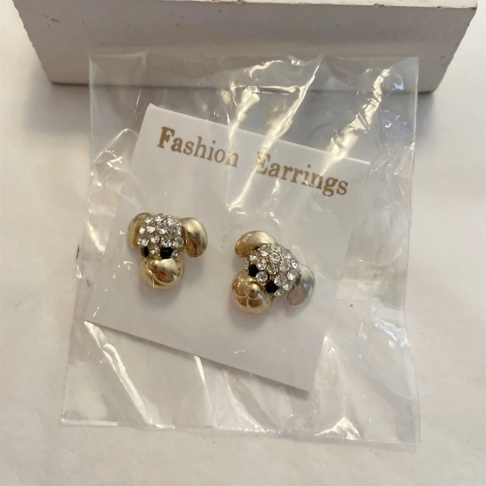 Rhinestone Gold Tone Puppy Dog Earrings